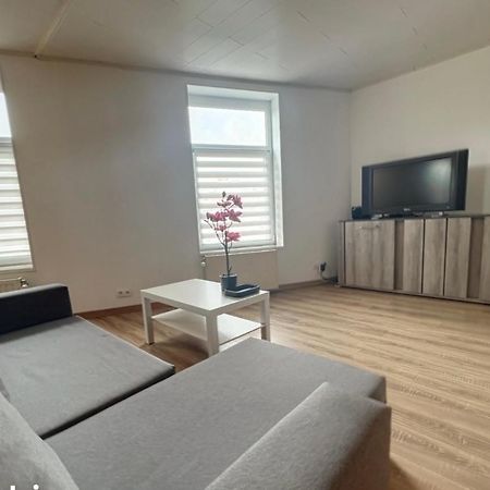 Apartmán Charbonnel 1 A Charleroi-Airport Exteriér fotografie