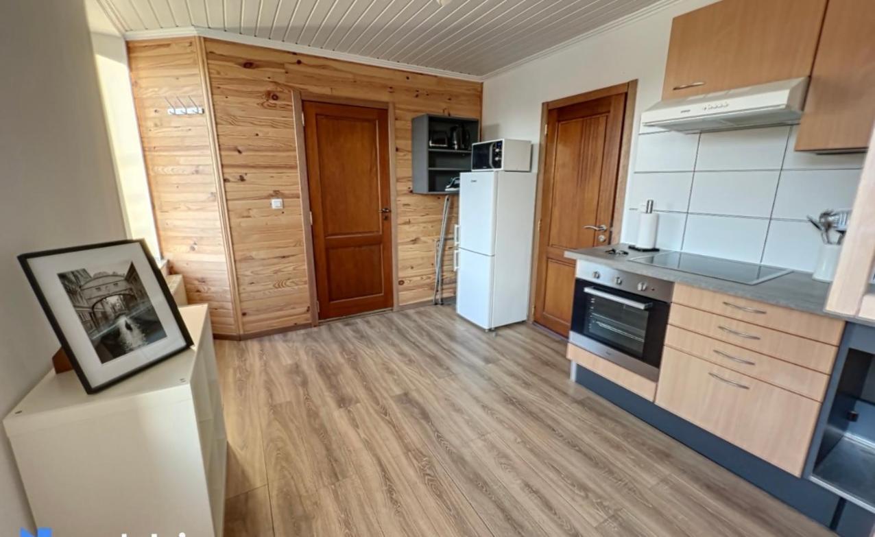 Apartmán Charbonnel 1 A Charleroi-Airport Exteriér fotografie